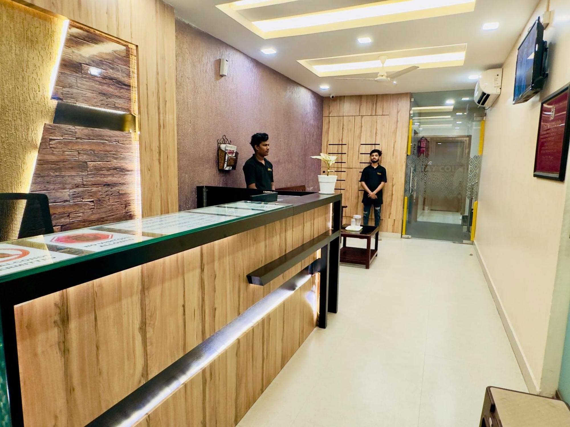 Stay Court - Business Class Hotel - Near Central Railway Station Chennai Eksteriør billede