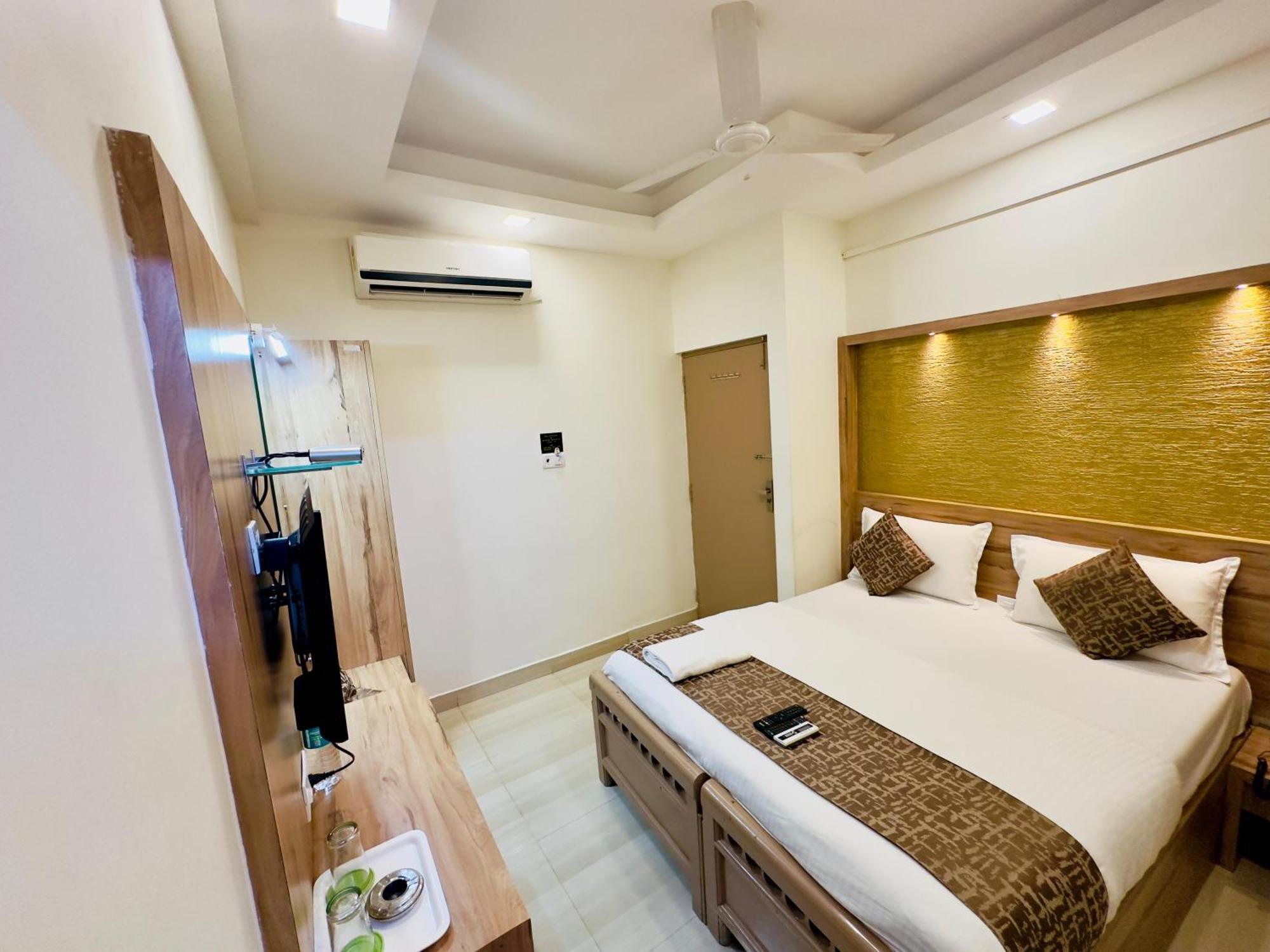 Stay Court - Business Class Hotel - Near Central Railway Station Chennai Eksteriør billede